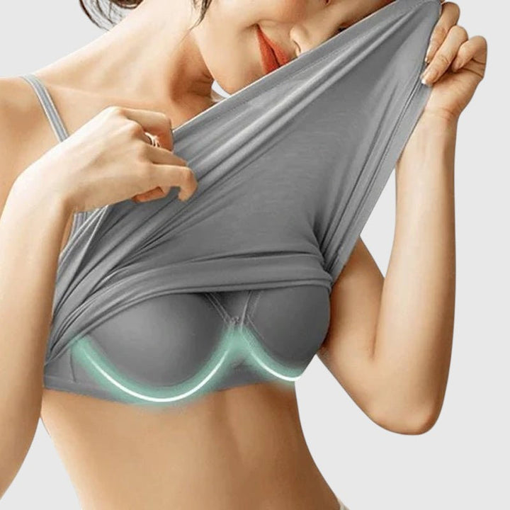 Nikola – Top beépített melltartóval