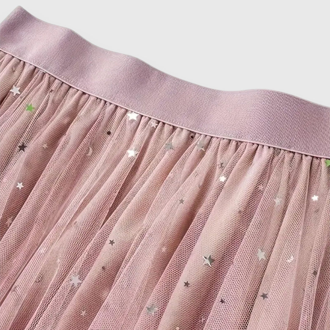 Nikol – Csillogó szoknya