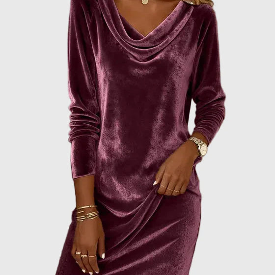Zsófia - Laza Fazonú Velúr Ruha