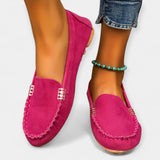 Fém részletekkel ellátott loaferek