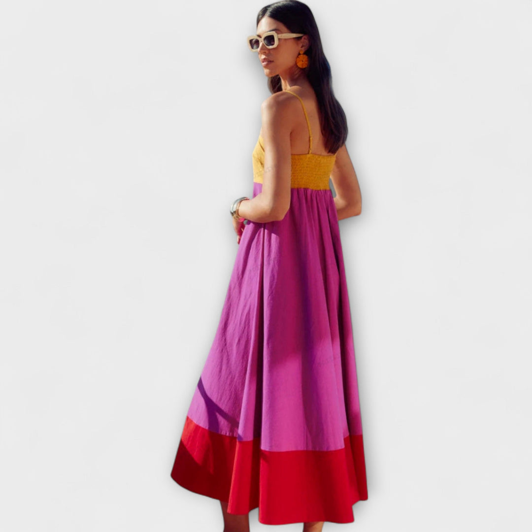 Pántos ruha színes blokk stílusban