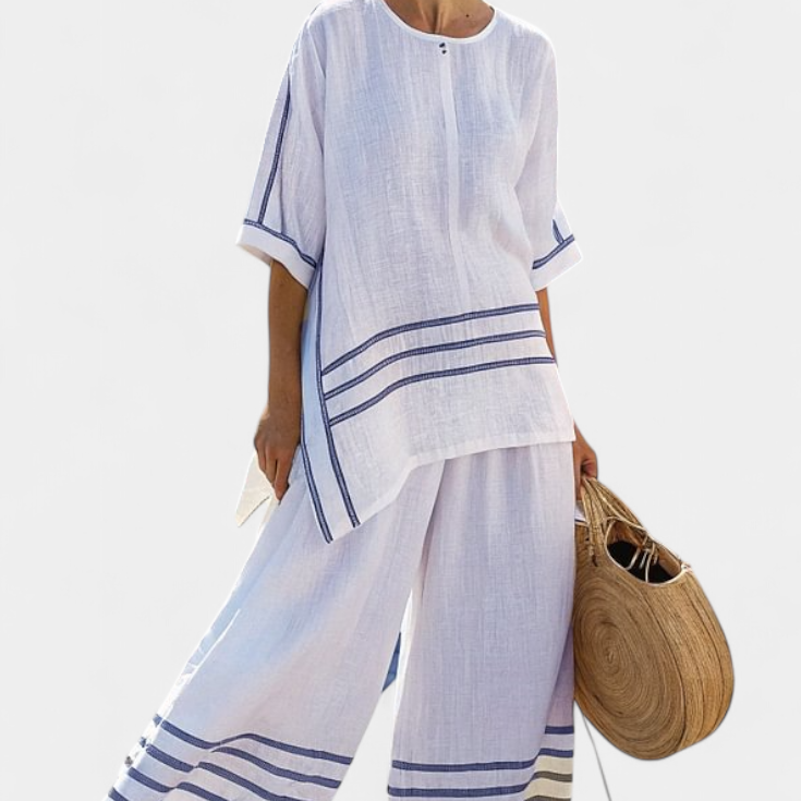 Széles csíkos, aszimmetrikus szabású overall - modern és kényelmes stílus